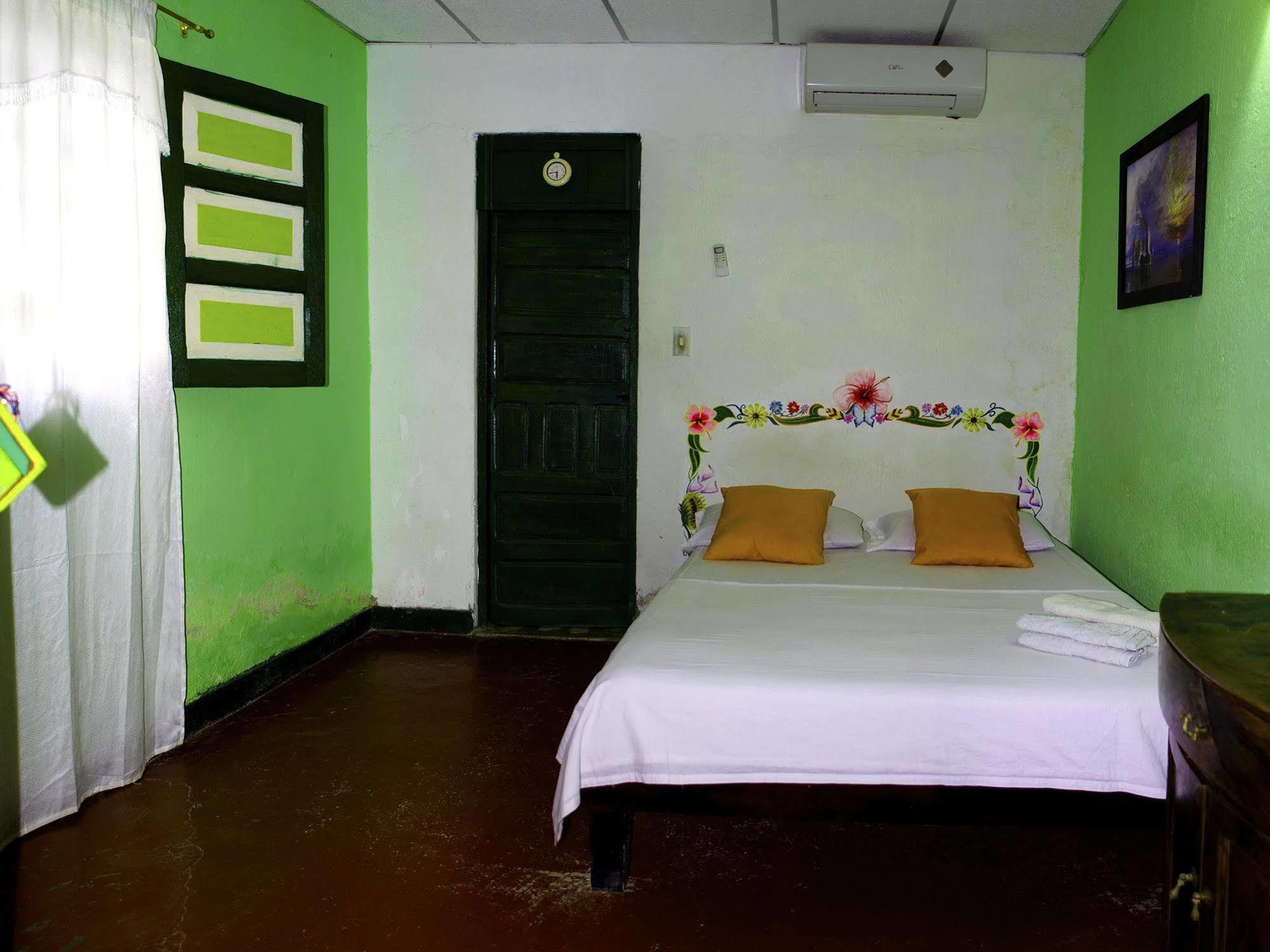 Hostel Villa Mary タガンガ エクステリア 写真
